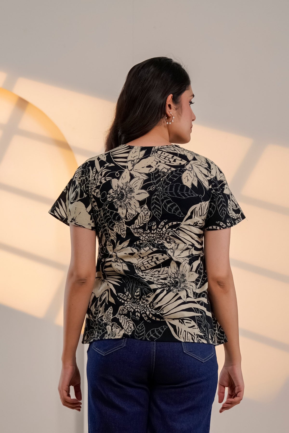 Black Floral Printed V-Neck Top